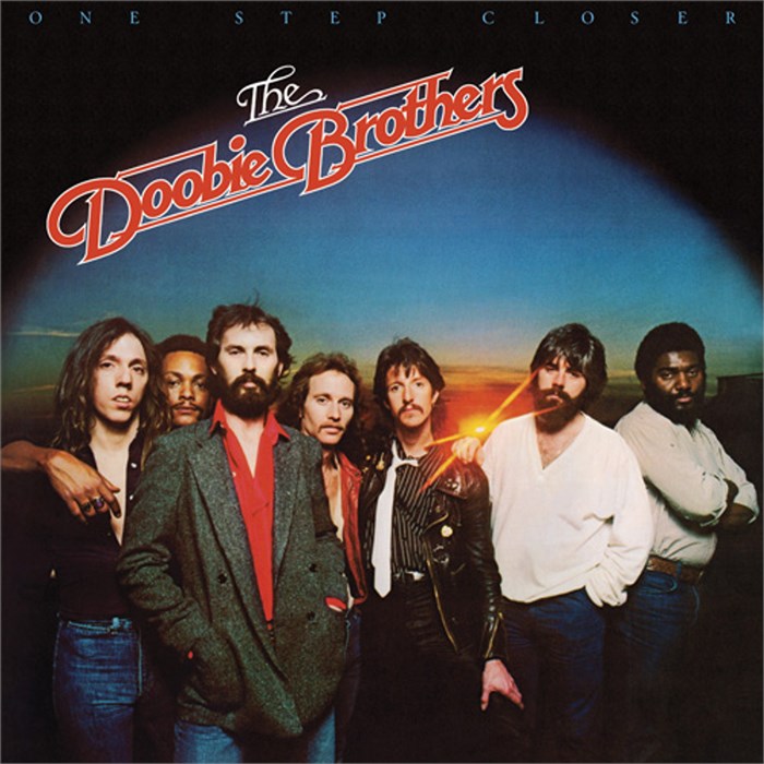 DOOBIE BROTHERS, THE - ONE STEP CLOSER K56824 - фото 3727